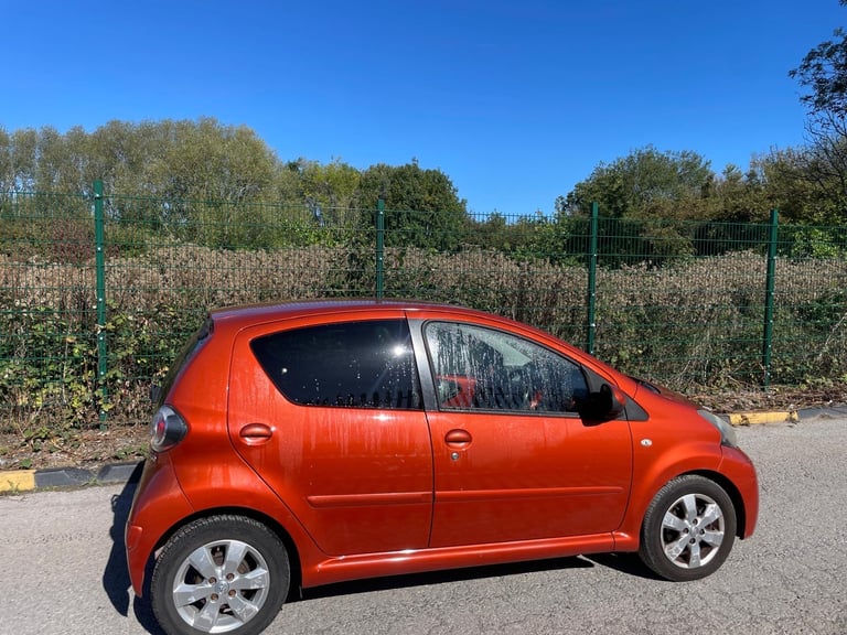 TOYOTA AYGO 1.0 VVT-I FIRE 12 REG ORANGE 5 DOOR MOT MARCH 30TH 2026 TAX £20 LOW INSURANCE 60+MPG