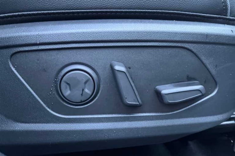 2025 Hyundai TUCSON 1.6T Hybrid Ultimate 5dr Auto ESTATE PETROL/ELECTRIC Automatic