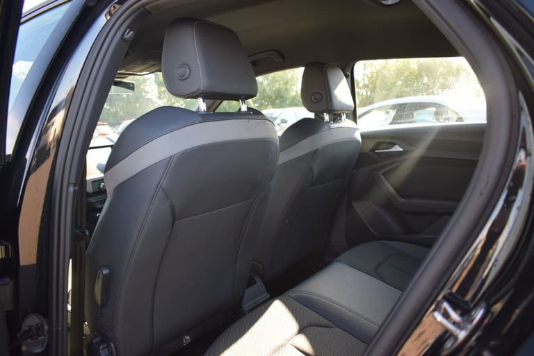 2019 Audi A1 1.5 TFSI 35 S line Sportback 5dr Petrol S Tronic Euro 6 (s/s) (150 ps) Hatchback Pet...