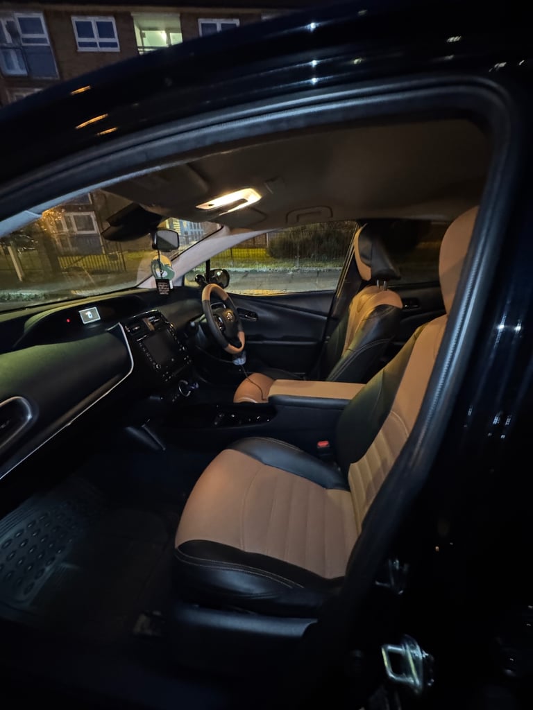 Toyota, PRIUS, Hatchback, 2020, Other, 1798 (cc), 5 doors