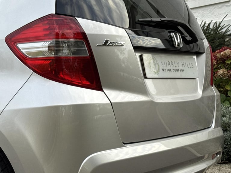 2013 Honda Jazz 1.4 i-VTEC ES Plus Hatchback 5dr Petrol CVT Euro 5 (99 ps) Hatchback Petrol Autom...