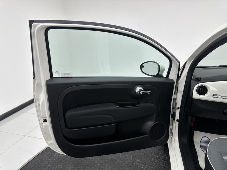 2018 Fiat 500 1.2 Lounge Hatchback 3dr Petrol Manual Euro 6 (s/s) (69 bhp) Hatchback Petrol Manual