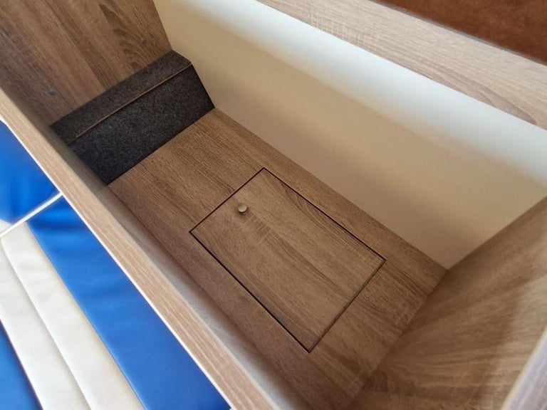 Volkswagen T2 Campervan