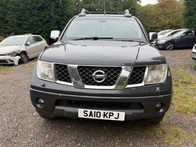 NISSAN NAVARA TEKNA DCI 2.5 DOUBLE CAB PICK UP