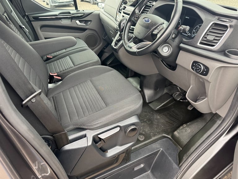 2020 Ford Transit Custom 2.0 280 LIMITED 6 SEAT COMBI VAN AUTOMATIC SWB Combi Van Diesel Automatic
