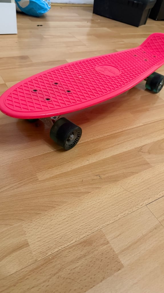 image for Small skateboard 