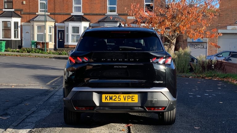 2025 Peugeot 5008 1.2 Hybrid 136 GT 5dr e-DSC6 HATCHBACK PETROL Automatic