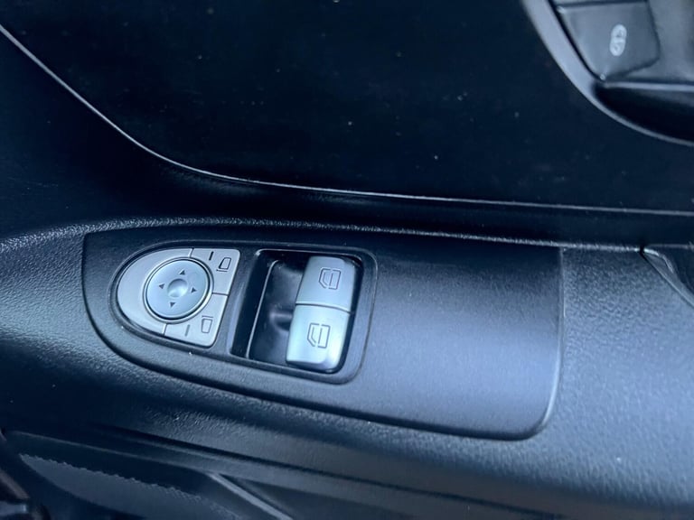 2023 Mercedes-Benz Vito 85kW 66kWh Progressive Van Auto PANEL VAN ELECTRIC Automatic