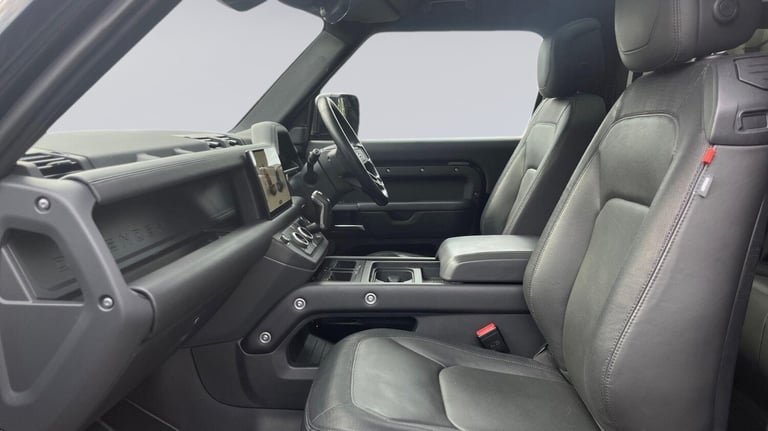 2023 Land Rover Defender Estate 2.0 P300 X-Dynamic HSE 90 3dr Auto SUV Petrol Automatic