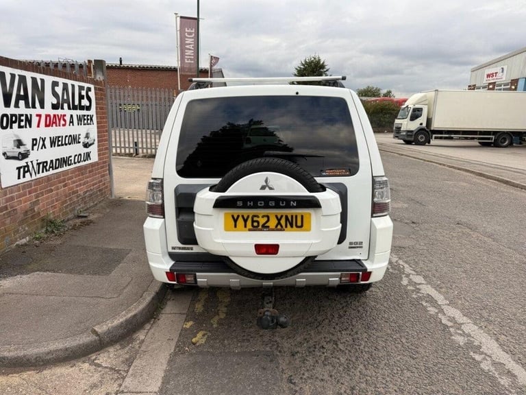 2012 62 MITSUBISHI SHOGUN 3.2 DI-DC SG2 4WORK SUV 3DR DIESEL MANUAL 4WD L3 (213