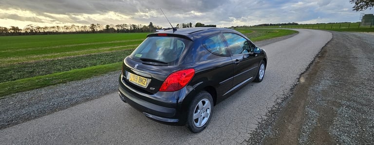 image for 2009 Peugeot 207 1.4 Verve 3dr HATCHBACK Petrol Manual