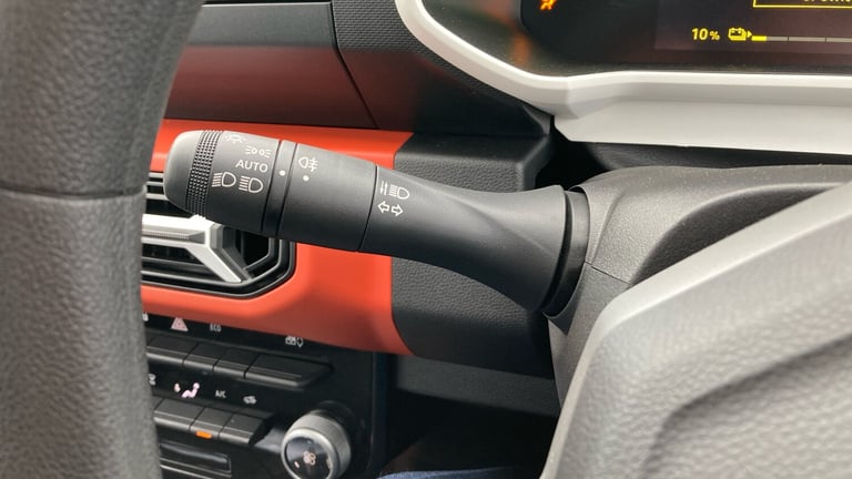 2025 Dacia Spring 27kWh Expression 65 48kW 5dr Auto Electric Hatchback Hatchback Electric Automatic