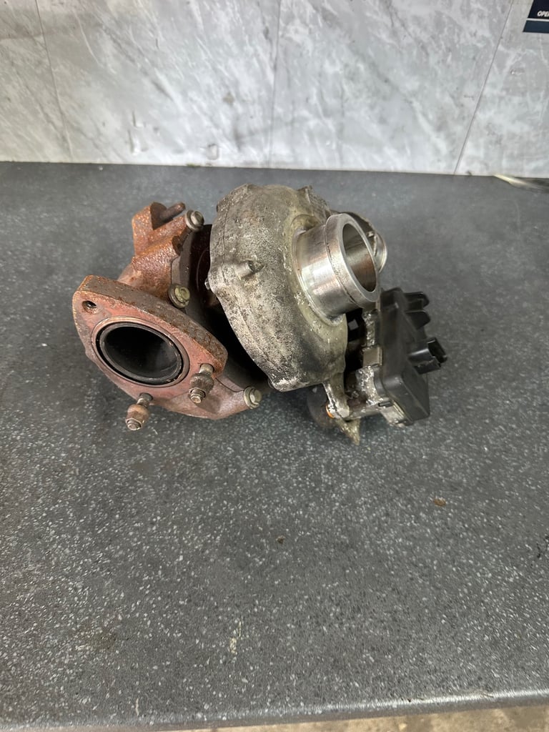 Land Rover Turbo Charger Unit TD4