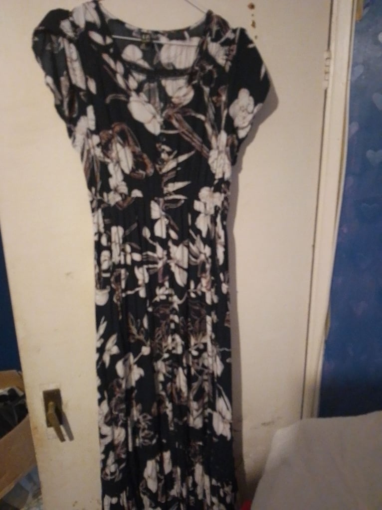image for Izabelle London dress designer