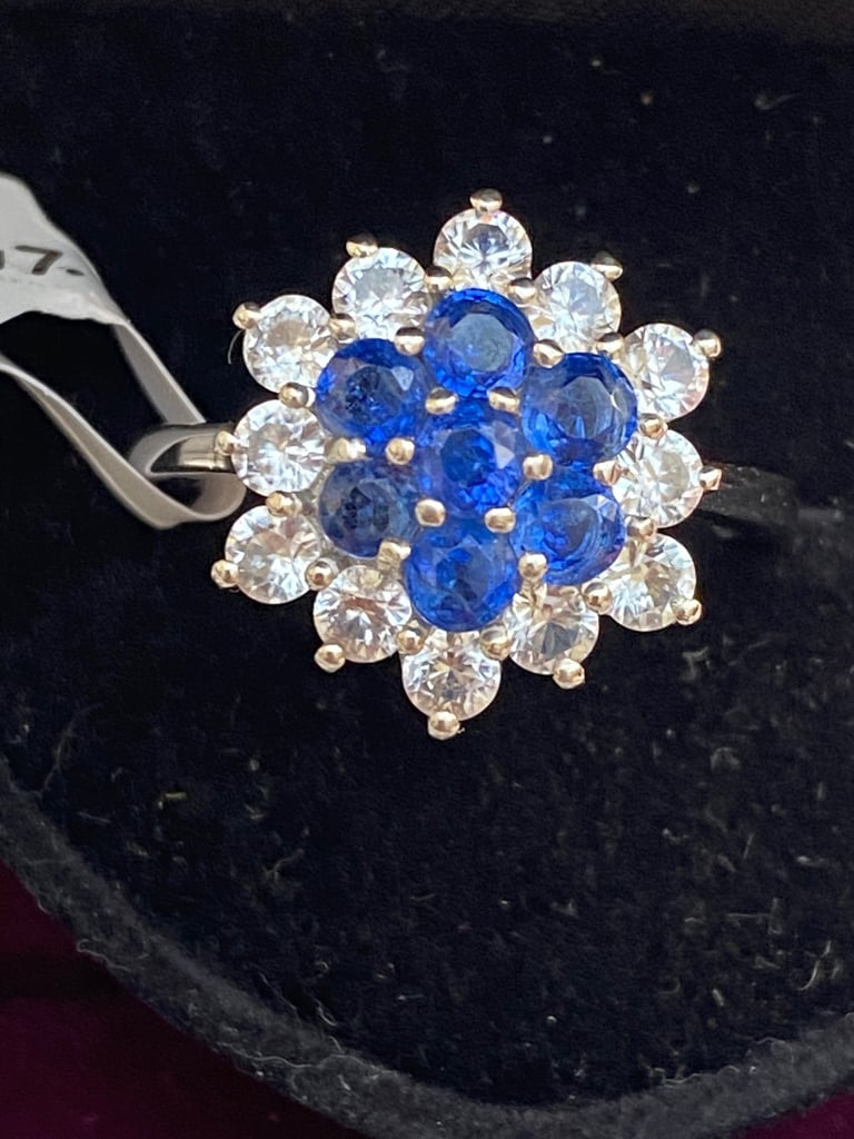 New Kyanite (Kashmir) & Zircon cluster ring 