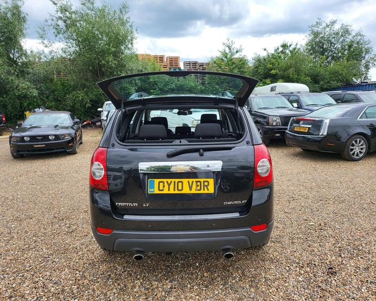 2010 CHEVROLET CAPTIVA 2.0 VCDi LT 5 DOOR 7 SEATER AUTOMATIC BLACK