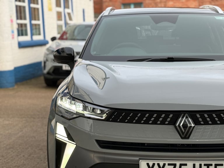 2025 Renault Captur 1.8 E-Tech Full Hybrid 160 Esprit Alpine 5dr Auto HATCHBACK PETROL/ELECTRIC A...