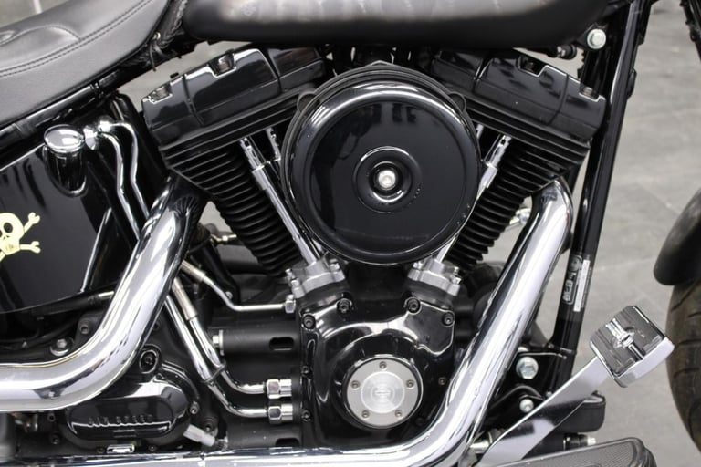 2009 Harley-Davidson FLSTSB Softail Crossbones in Denim Black