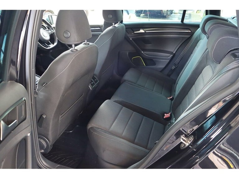 2019 Volkswagen Golf 2.0 TSI R Estate 5dr Petrol DSG 4Motion Euro 6 (s/s) (300 ps) Estate Petrol ...