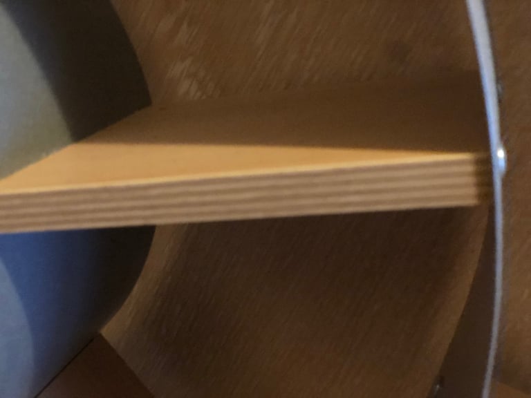 Designer style Kare snail wall shelf 