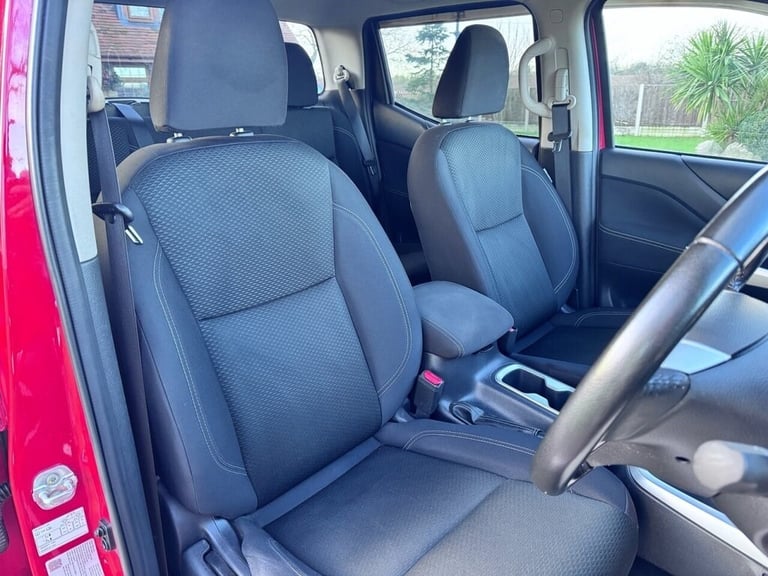 2020 Nissan Navara 2.3 dCi N-CONNECTA AUTOMATIC 4X4 FACELIFT PICKUP Diesel Automatic