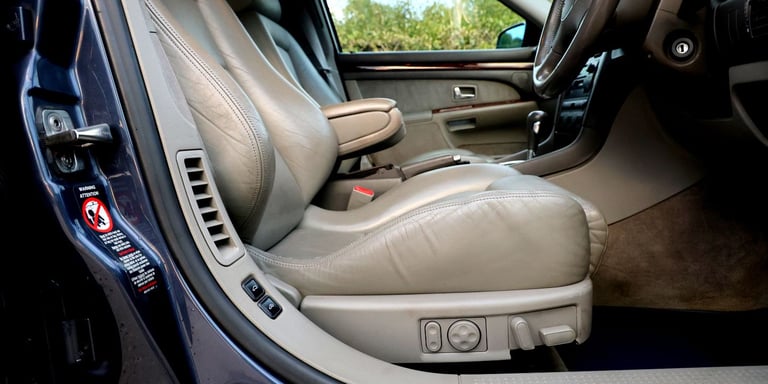 Audi A8, 2.8 Quattro, D2, Final Edition.