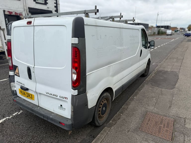 Vauxhall, VIVARO, Panel Van, 2014, Manual, 1995 (cc)