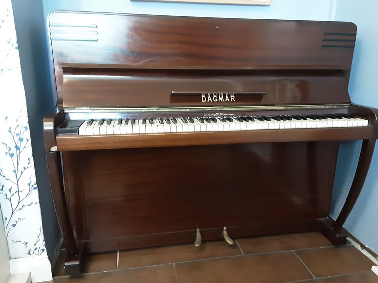 Dagmar piano 