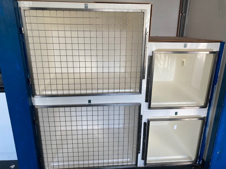 image for Harrison Veterinary Recovery Cages