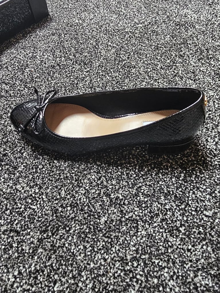 Dune London black senthetic reptile block heel size 7