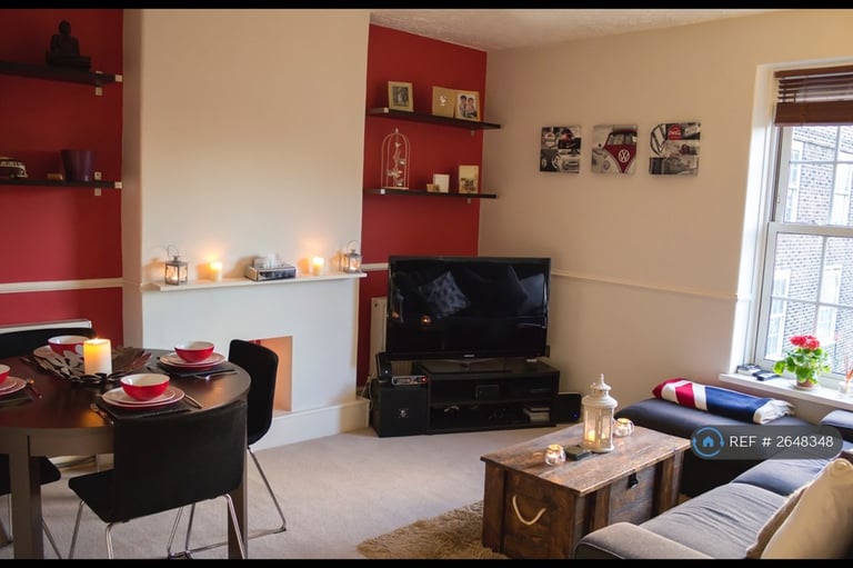 image for 2 bedroom flat in Union Grove, London, SW8 (2 bed) (#2648348)