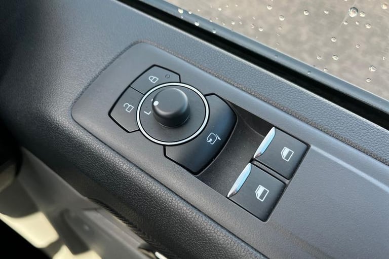 2025 Ford Transit Custom 320 Limited L1 SWB Double Cab In Van FWD 2.0 EcoBlue 136ps Low Roof, CAM...