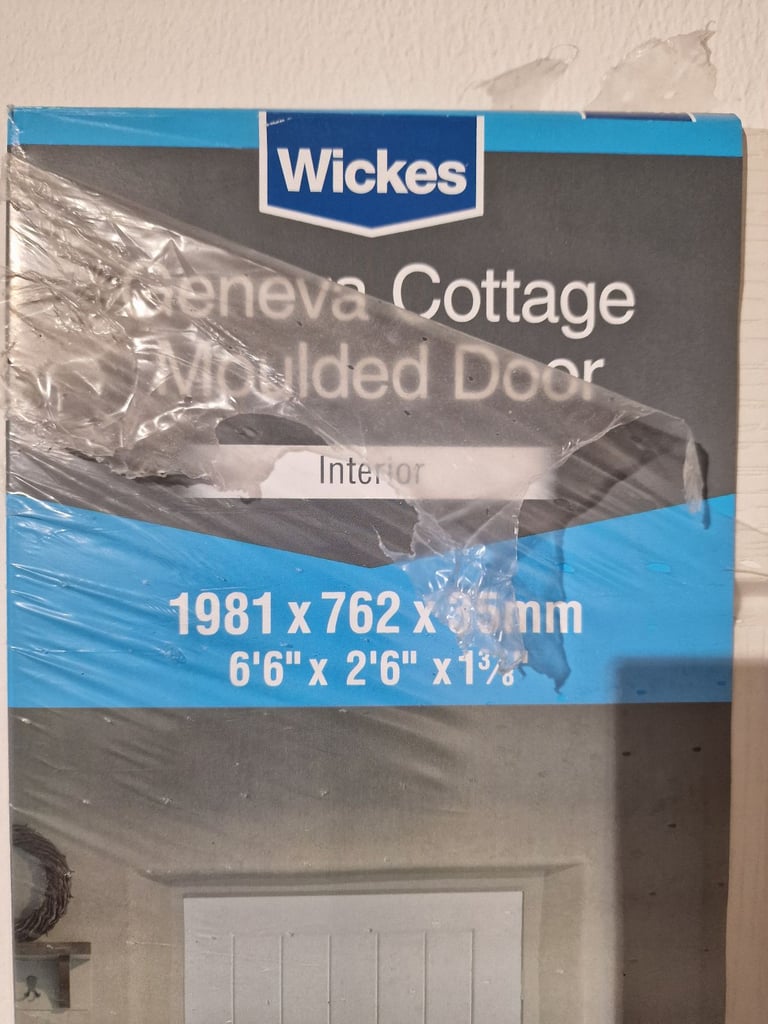 Internal cottage door