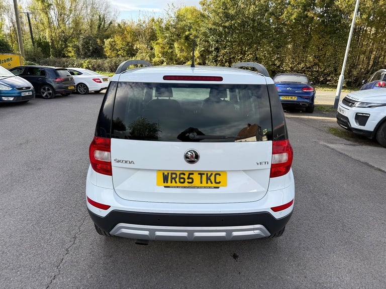 2015 Skoda Yeti 1.2 TSI SE L Outdoor DSG Euro 6 (s/s) 5dr HATCHBACK Petrol Automatic