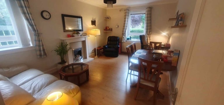 image for A double bedroom in 2bhk flat available in EH11