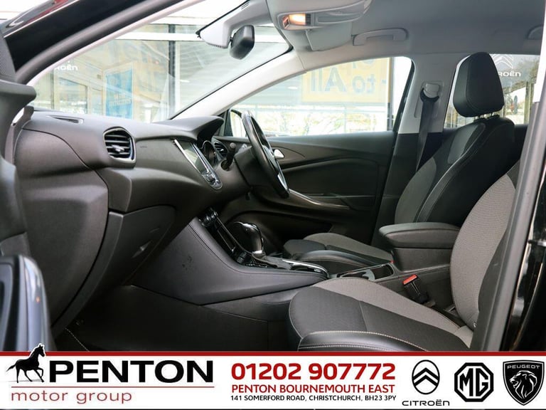2021 Vauxhall Grandland X 1.2 Turbo SRi Nav 5dr Auto HATCHBACK PETROL Automatic