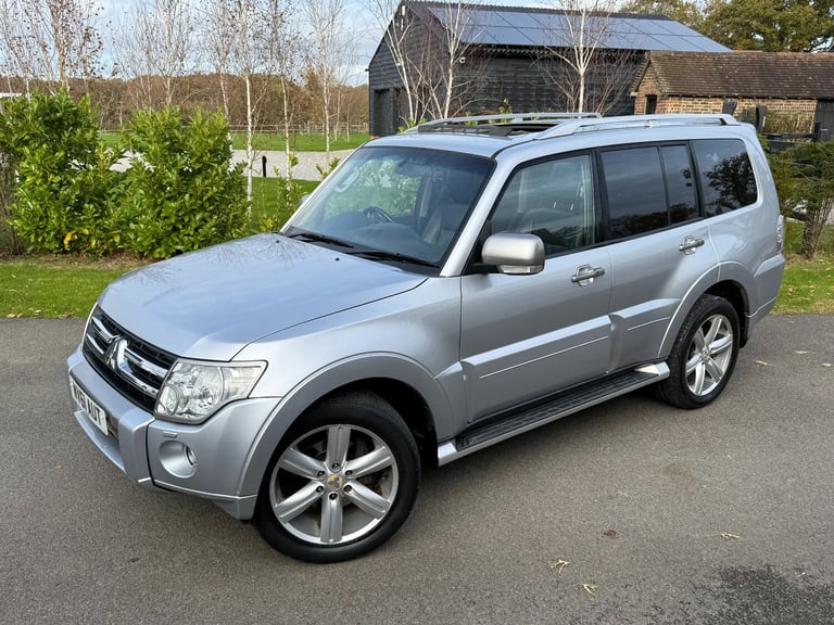image for 2011 Mitsubishi Shogun 3.2 DI-DC [197] Diamond 5dr Auto ESTATE Diesel Automatic