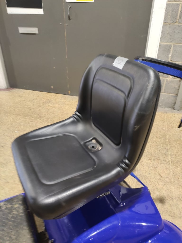 Golf buggy 
