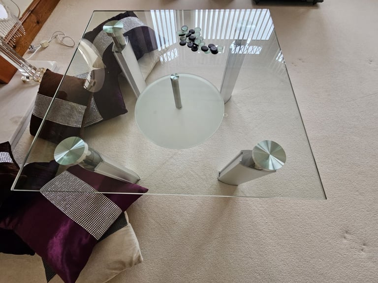 square glass heavy duty table with chrome legs