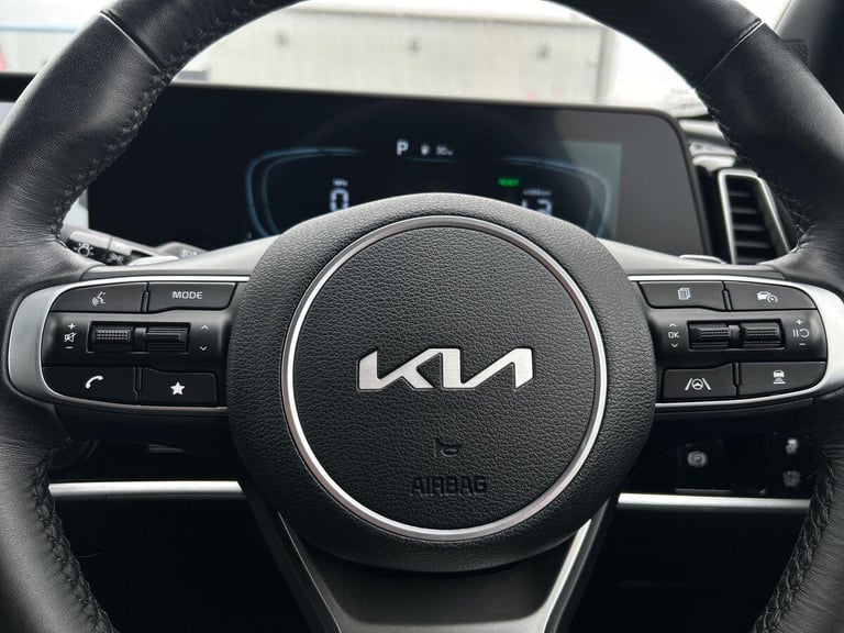 2025 Kia Sportage 1.6 h T-GDi GT-Line SUV 5dr Petrol Hybrid Auto Euro 6 (s/s) (207 bhp) SUV PETRO...
