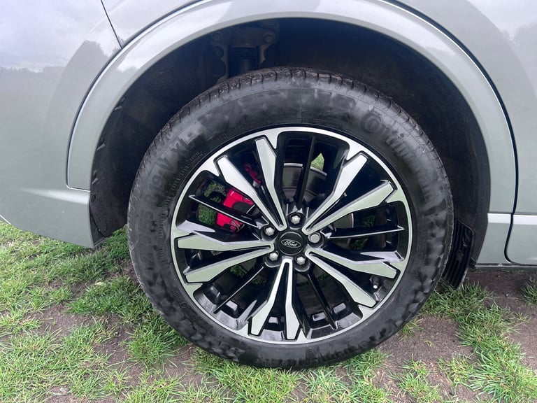2023 Ford Kuga 2.5 EcoBoost Duratec 14.4kWh ST-Line X SUV 5dr Petrol Plug-in