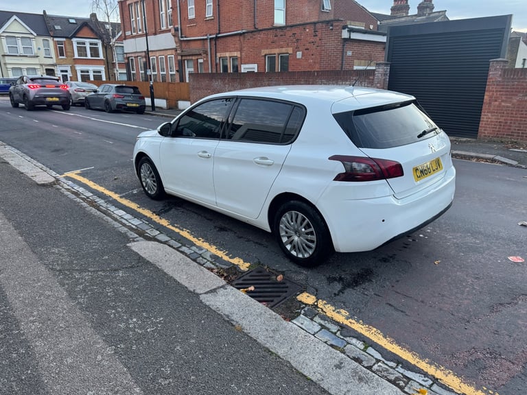 Peugeot, 308, Hatchback, 2019, Manual, 1560 (cc), 5 doors