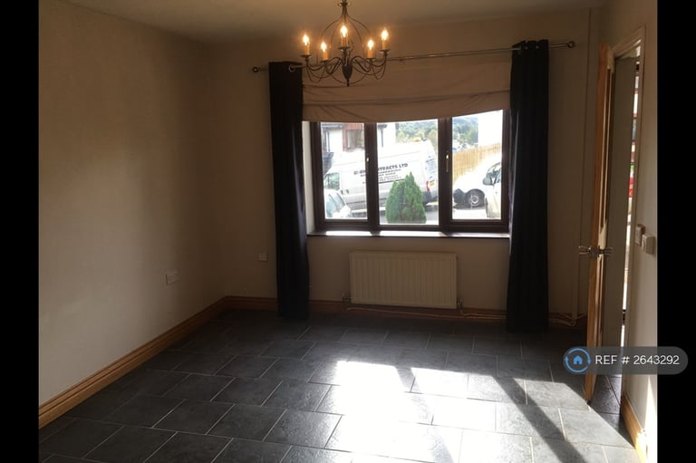 3 bedroom house in Heol Beca, Carmarthen, SA31 (3 bed) (#2643292)