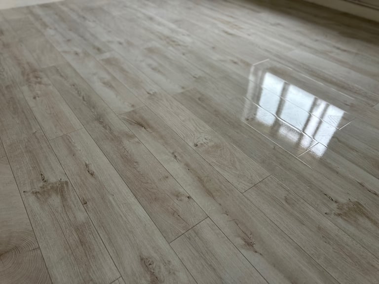 Laminate Herringbone vinyl LVt Flooring Handyman Furniture Assembly paint wallpaper wall panelling