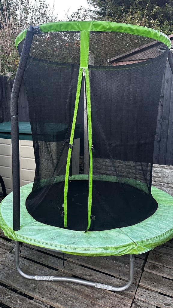 Kids trampoline 
