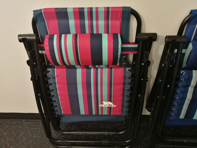 Padded Reclining Sun Lounger Chair Glentilt