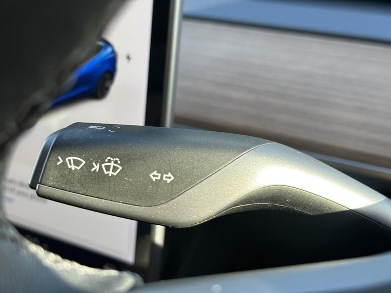 2021 Tesla Model 3 (Dual Motor) Long Range Saloon 4dr Electric Auto 4WDE (346 ps) Saloon Electric...