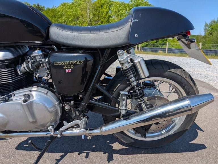 2016 TRIUMPH THRUXTON