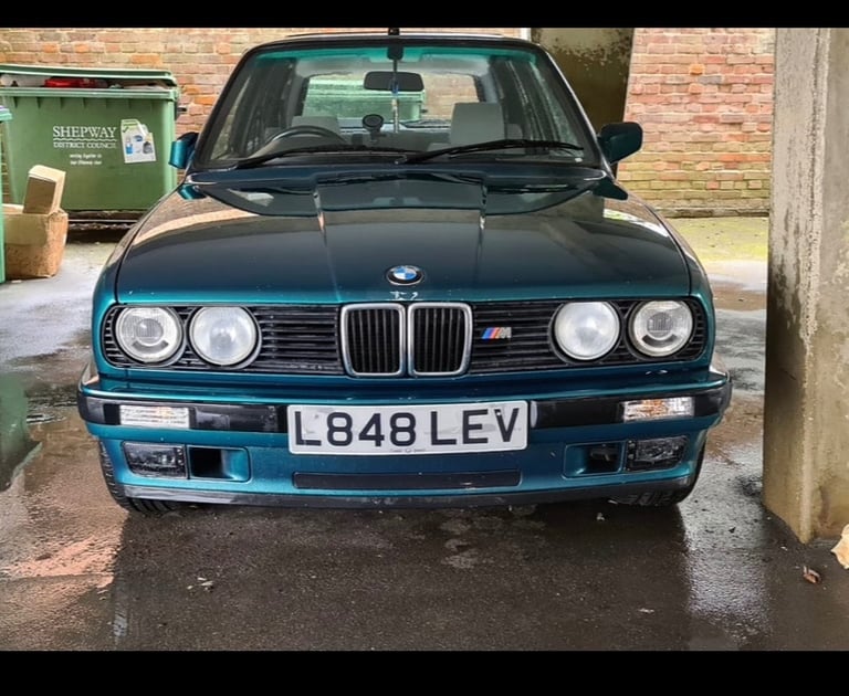 image for BMW, 3 SERIES, Estate, 1993, Manual, 1596 (cc), 5 doors