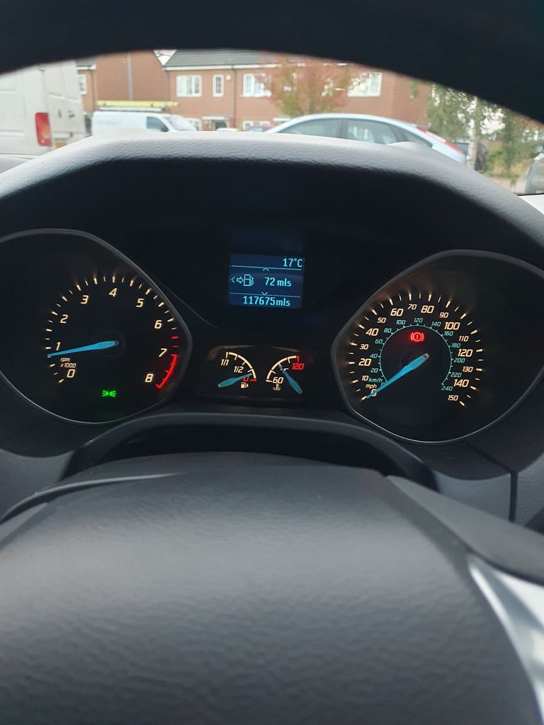 Ford FOCUS Titanium 1.0 Ecoboost, 2013, Manual, 5 doors